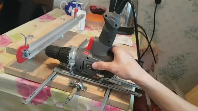Как Сделать из Маленького Моторчика Сделать Электро Шлифовальный станок
